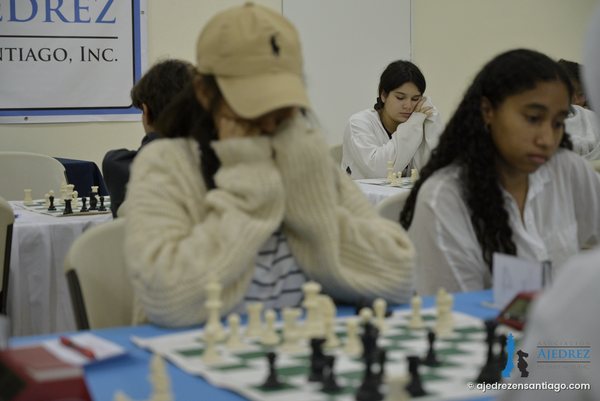 Jugadoras pensando sus jugadas